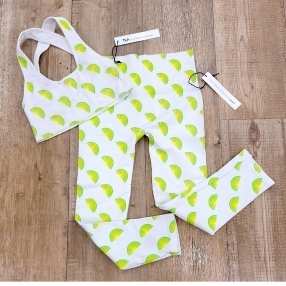 Morgan Stewart workout bra and matching lime leggings - Picture 2 of 3